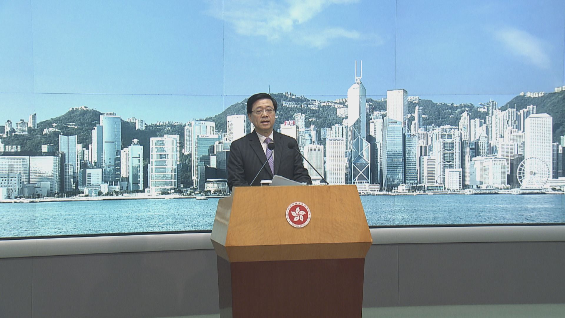 【足本全片】李家超回應輸入外勞