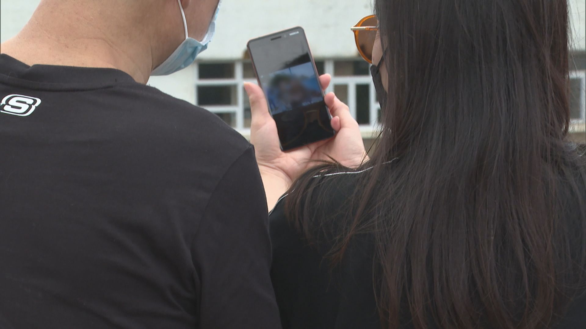 被扣深圳港人家屬稱兒子在港控罪與國安法無關