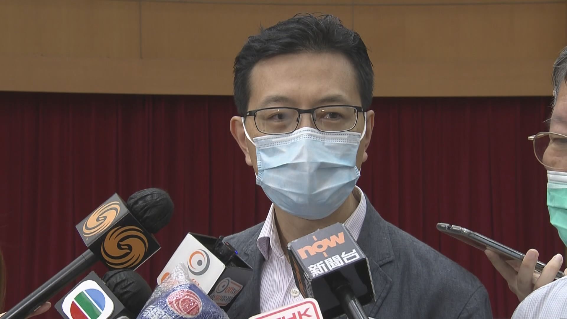 吳秋北：12名被扣港人應先在內地審訊