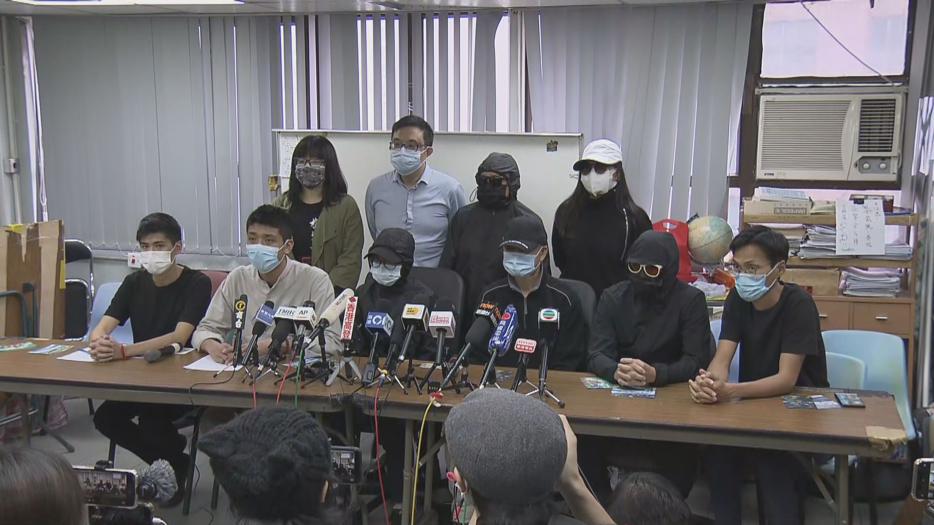 被扣港人致函著家人代認本港控罪　家人質疑非自願