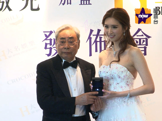 何傲兒加盟林建名公司