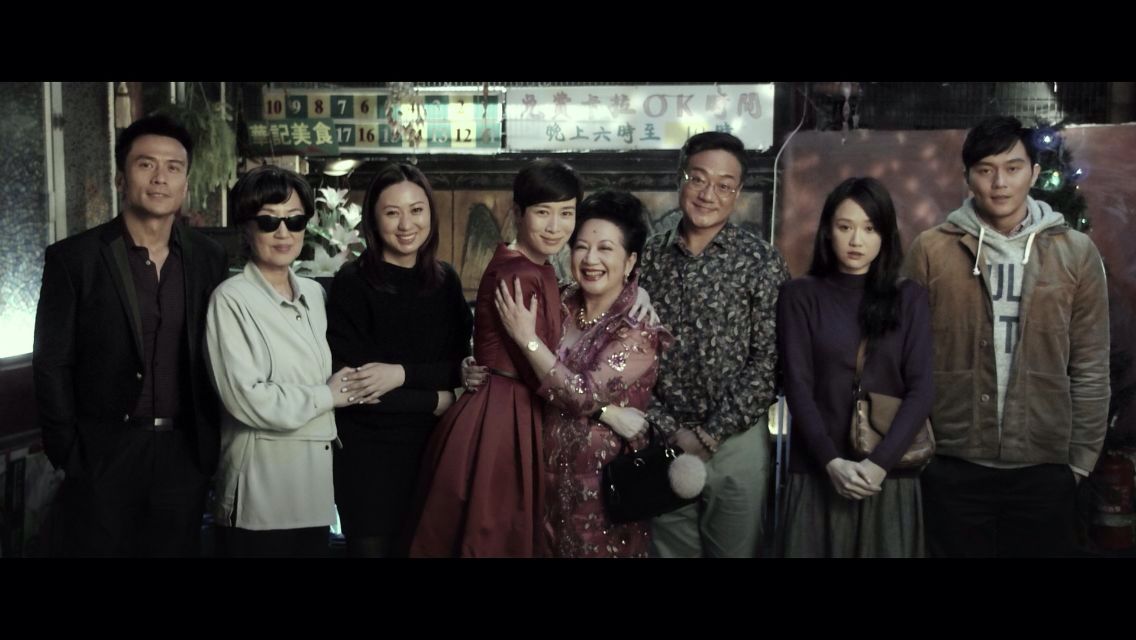 《十月初五的月光》預告曝光 張智霖拖舊街坊大晒冷