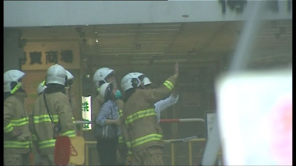 屋宇署聯同消防視察起火樓宇結構