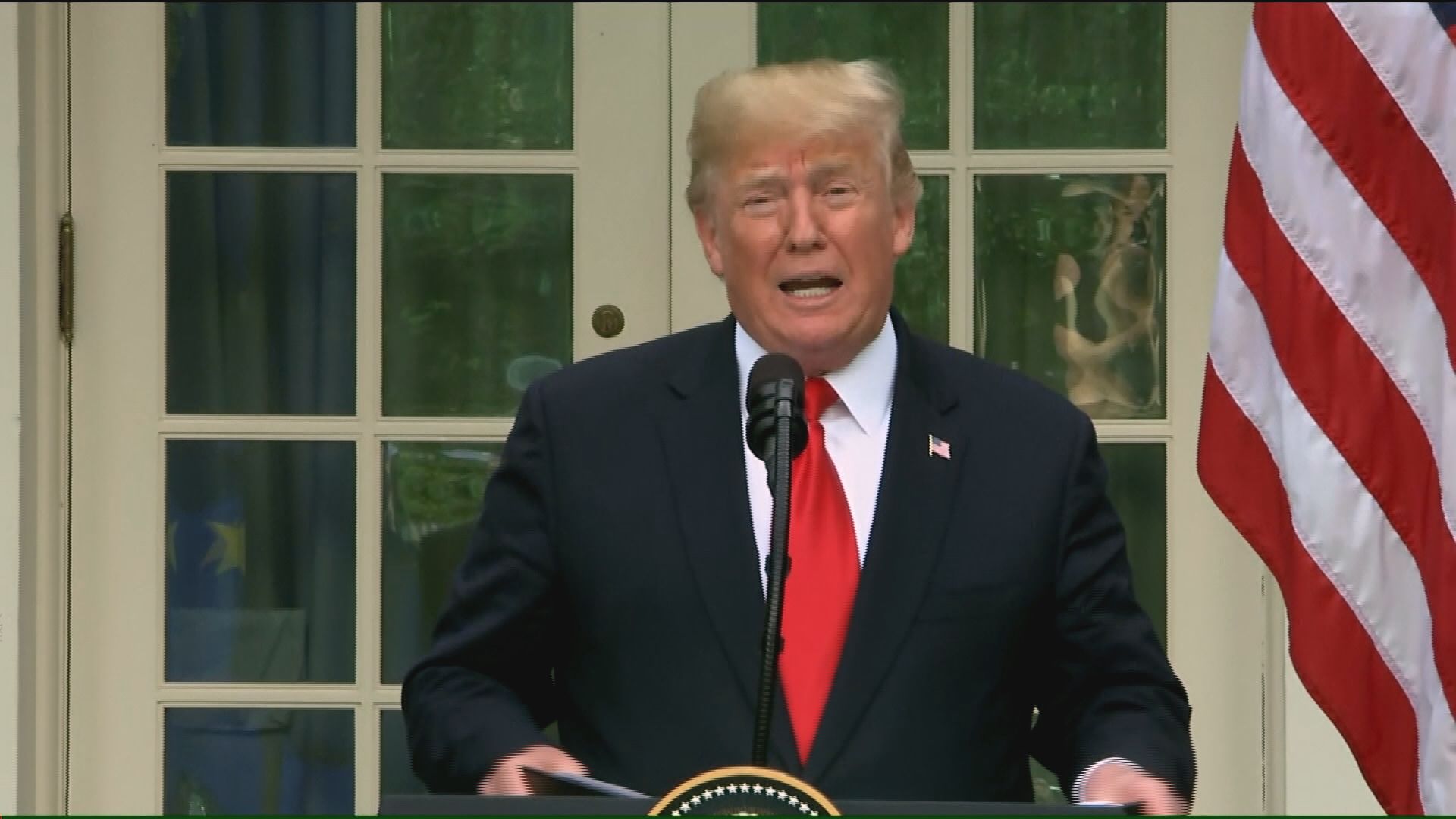 據報特朗普可書面回應通俄案提問