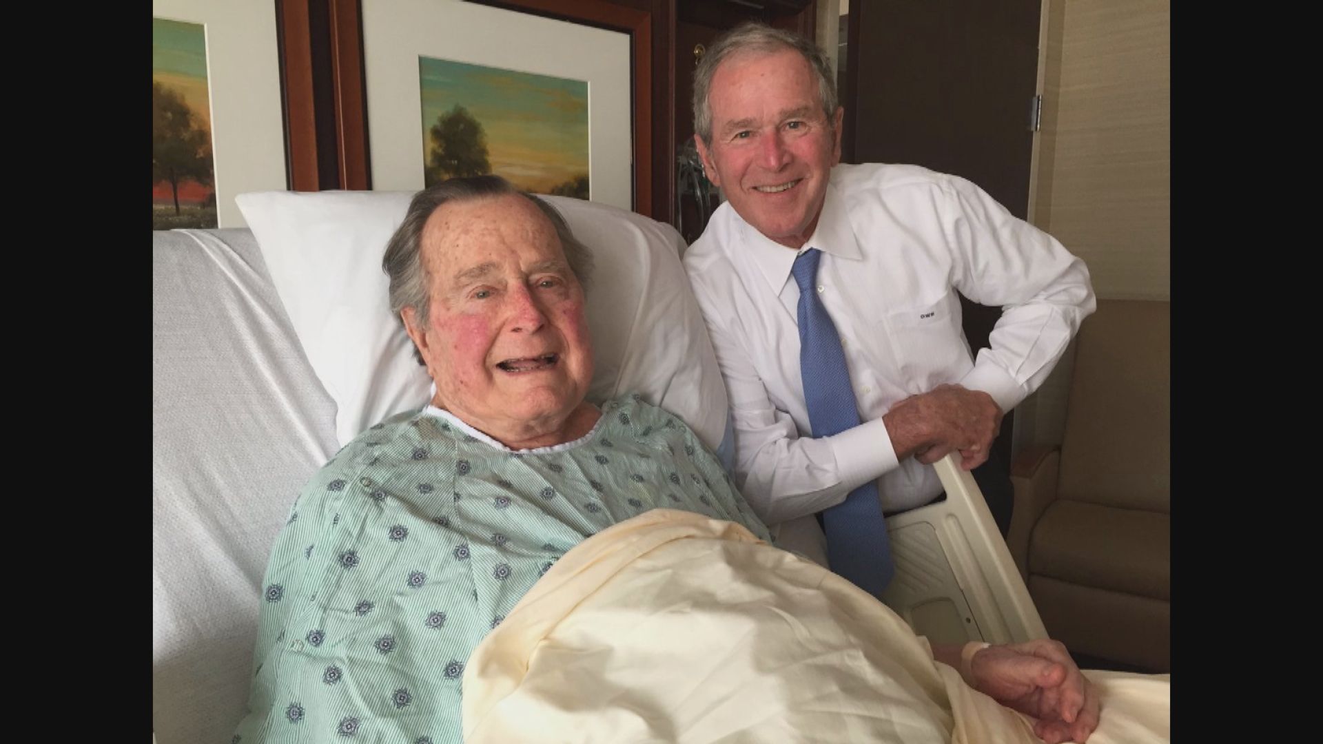 喬治布殊讚揚父親品格崇高　是位最好的父親