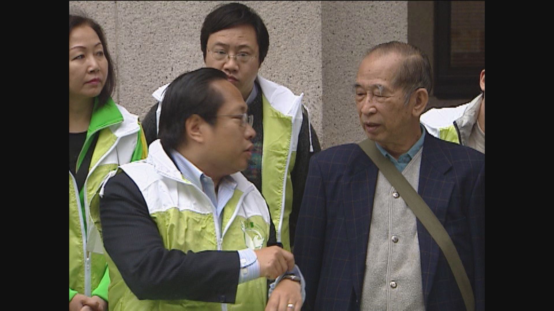 民主黨回歸後與中央關係一度回暖　國安法後議席全失