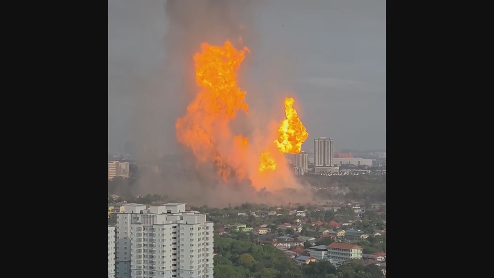 馬來西亞天然氣管爆炸　蘑菇形烈火衝天63傷