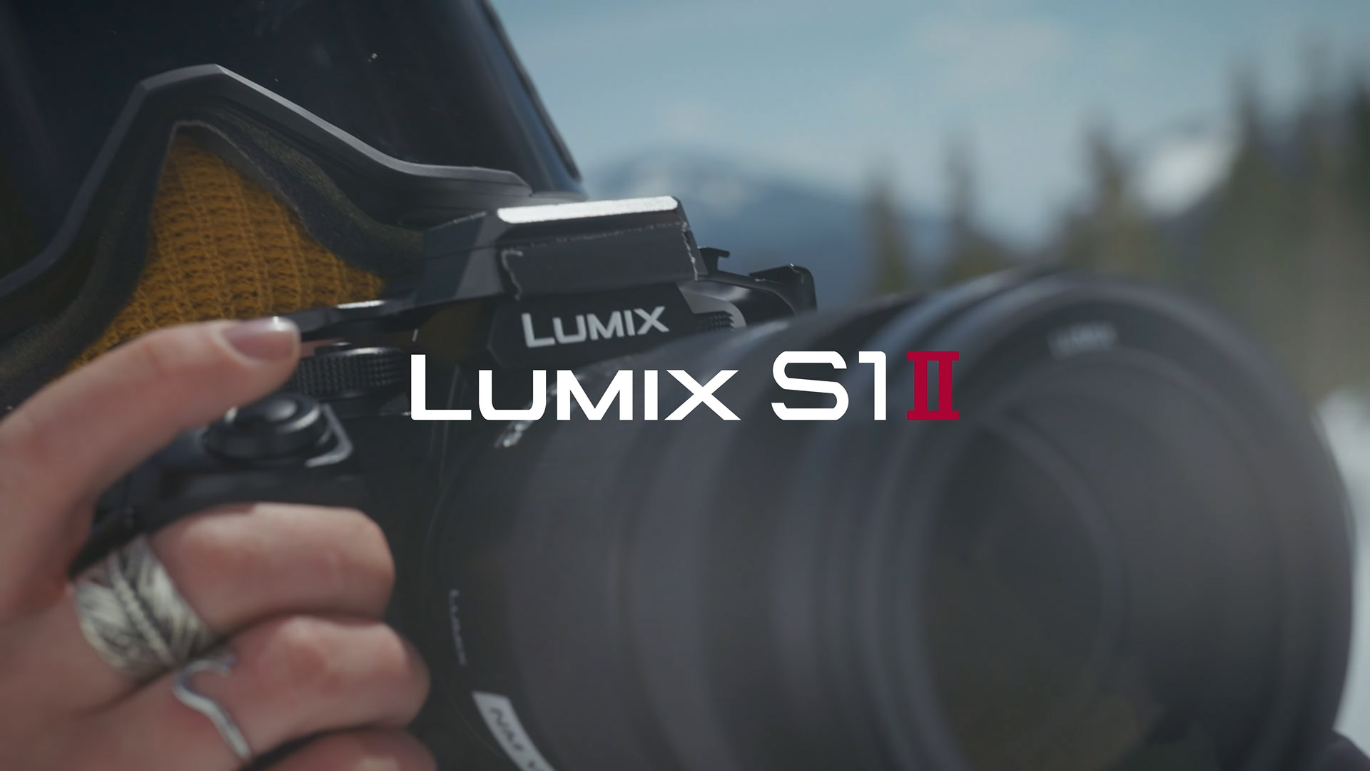 【可能係最強Hybrid camera】Panasonic LUMIX S1II登場　用部分堆疊式感光元件、影相連拍70 fps、拍片果凍現象大減