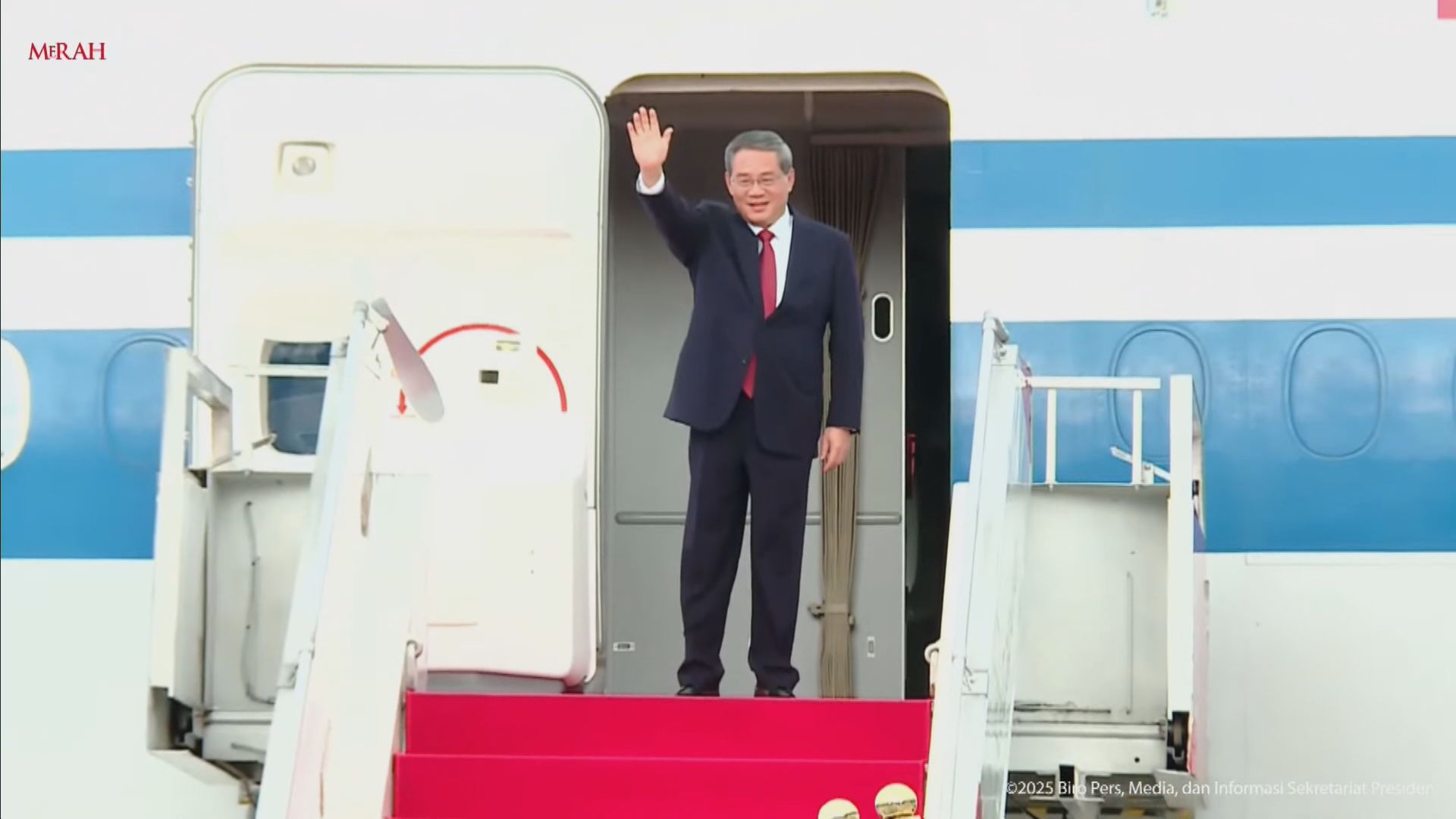 總理李強抵達印尼正式訪問