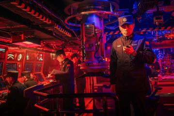 【電影預告】香港導演林超賢10億人仔迫真打造中國首部深海軍事鉅製《蛟龍行動》 