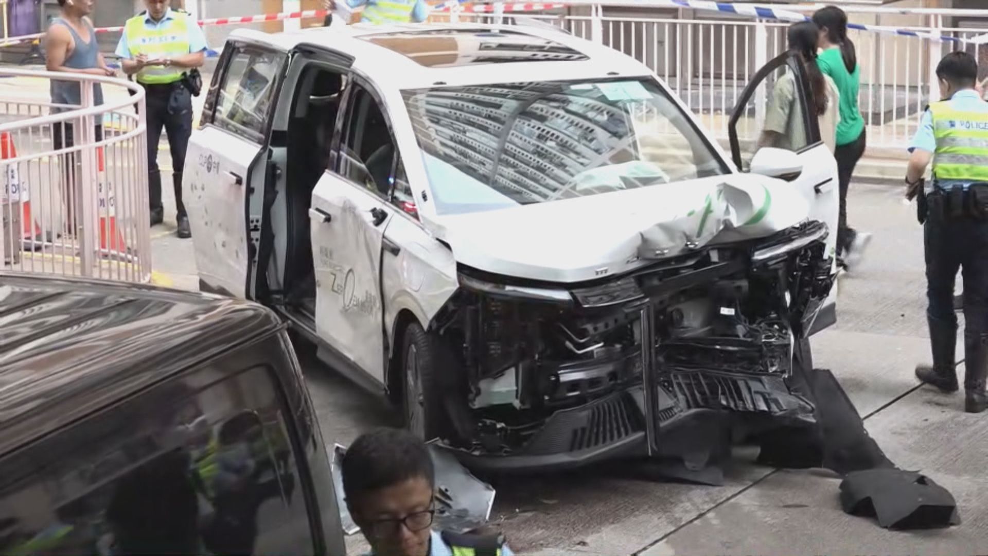 土瓜灣停車場電動車撞途人　釀一死三傷