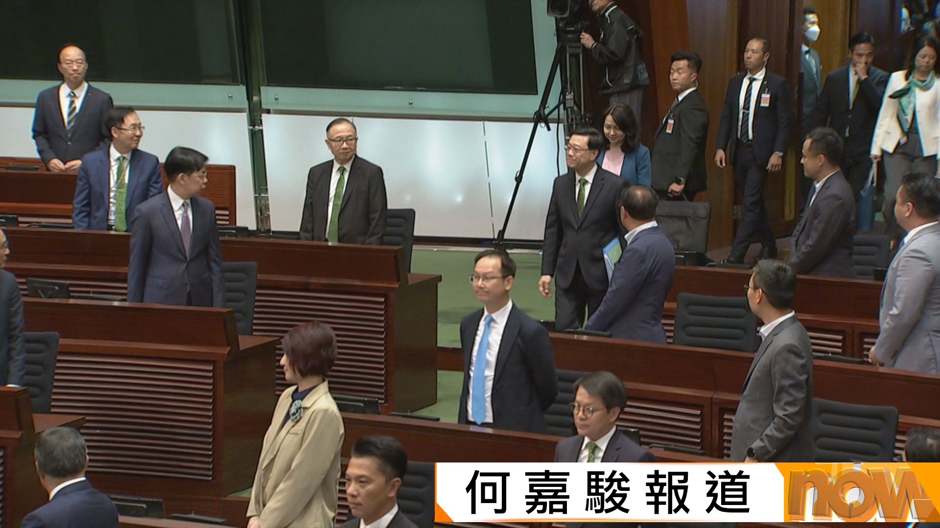 施政報告｜設「部門首長責任制」　擴公務員敍用委員會職能獨立調查