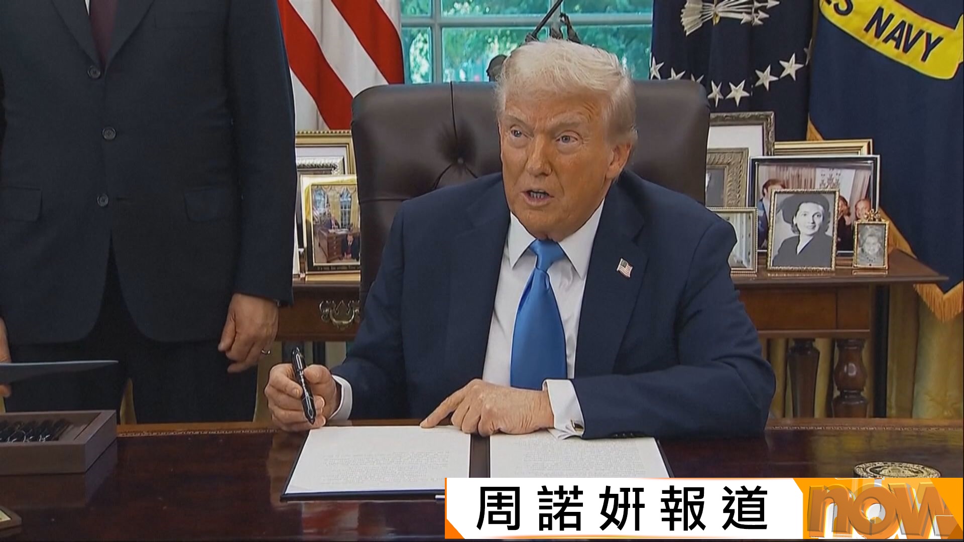 特朗普政府將H-1B簽證費用提高至10萬美元　迫使企業優先聘請美國人