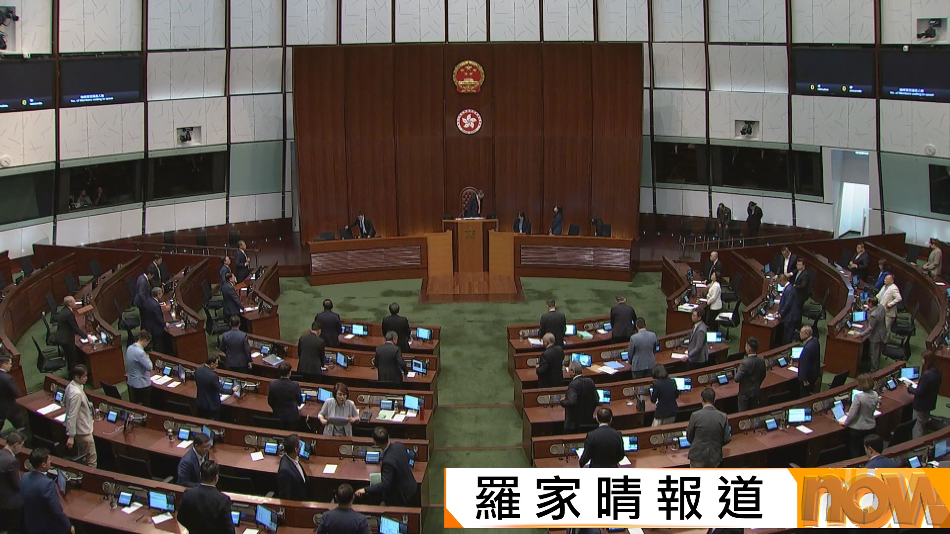 被問會否參選立法會　葉劉淑儀：會適時宣布、請勿騷擾我