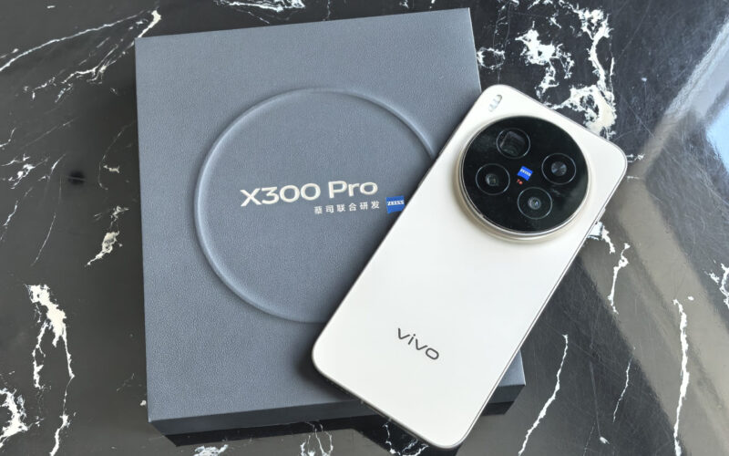 vivo X300 Pro 評測：Dimensity 9500 強大性能、雲台級影像，下半年最強旗艦?