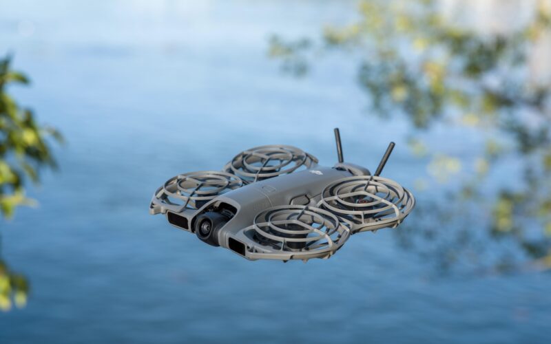 DJI Neo 2 正式登場！151g 超輕機身 + 全向避障 新手都能輕鬆駕馭