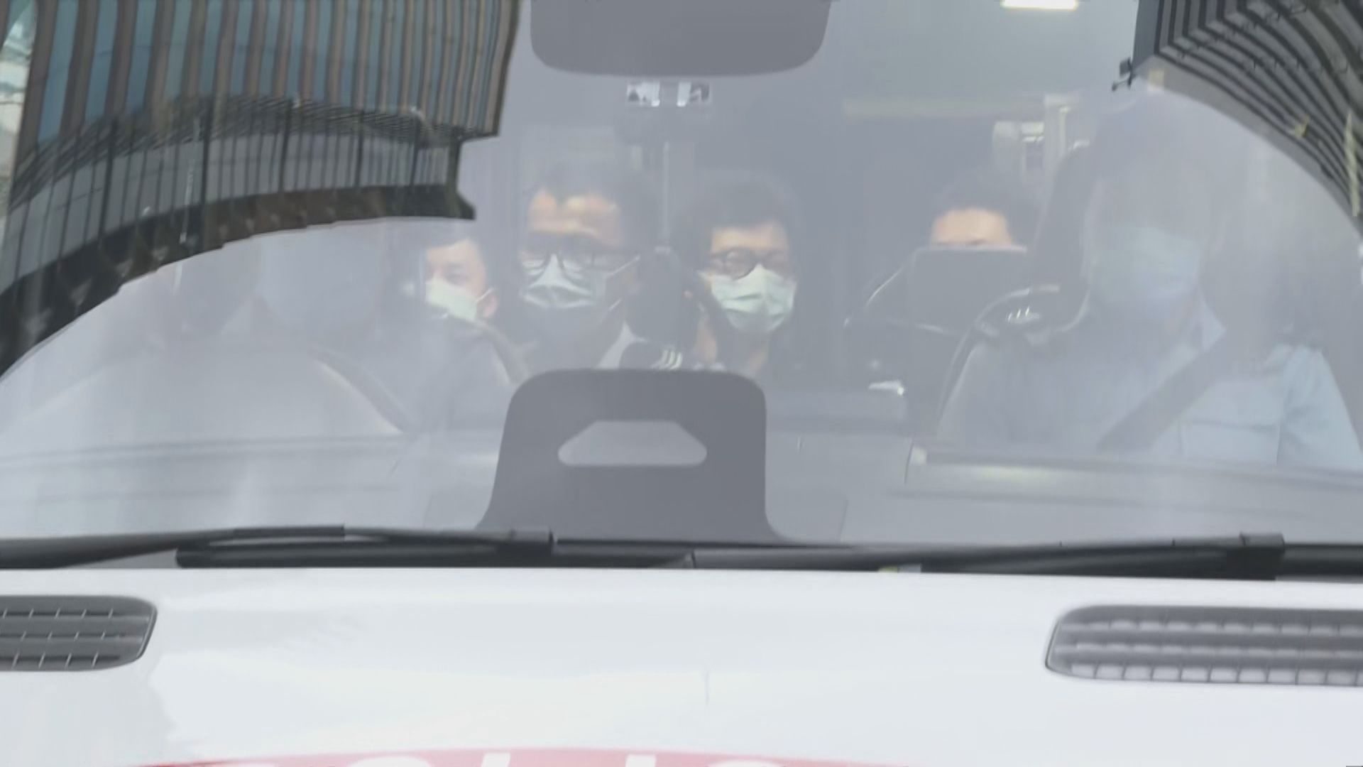 JPEX騙案｜林作及網紅「陳怡」准以30萬元保釋　前藝員鄭雋熹須還柙