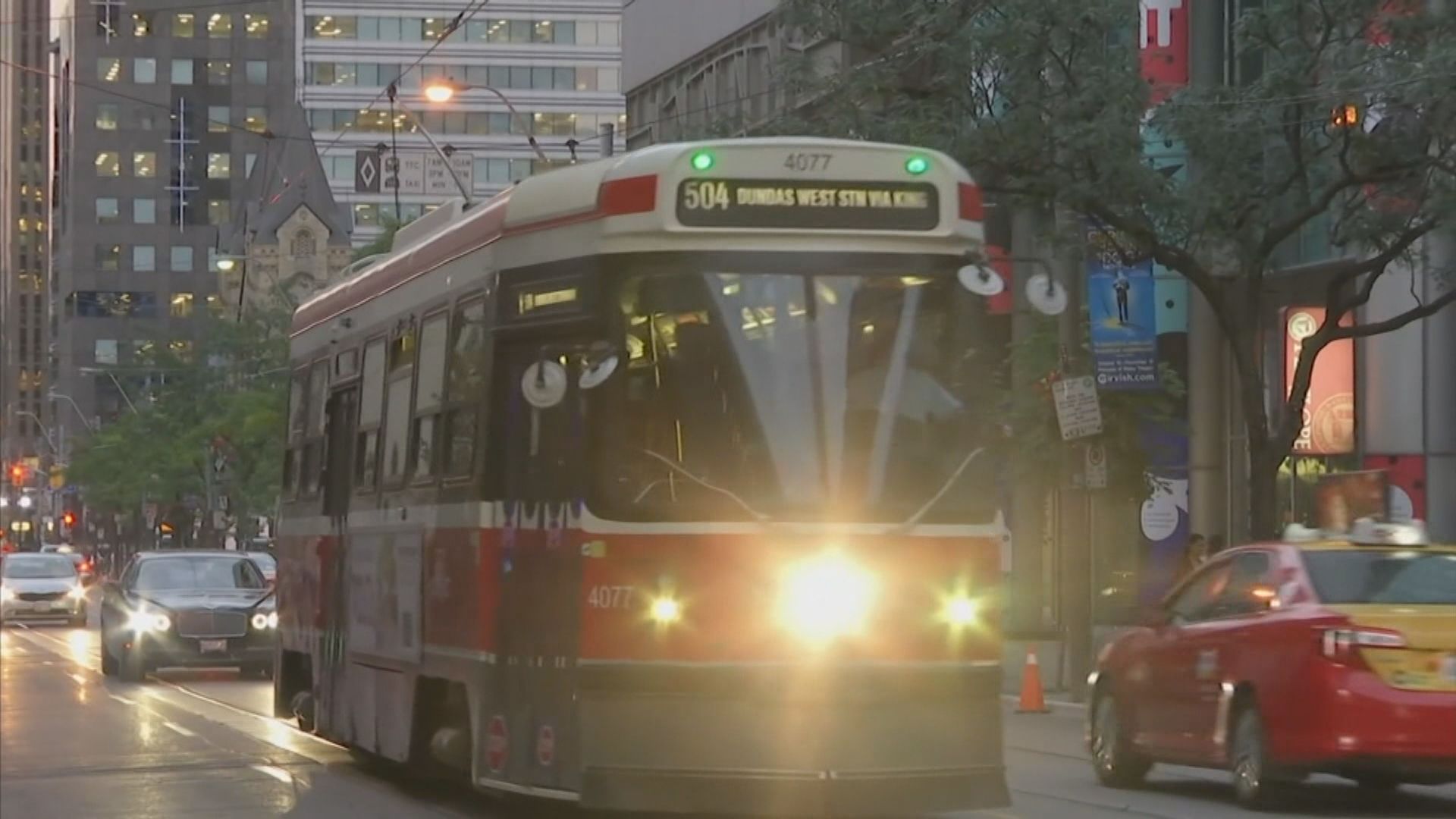 加國10月GDP下跌0.3%　近三年來最大跌幅