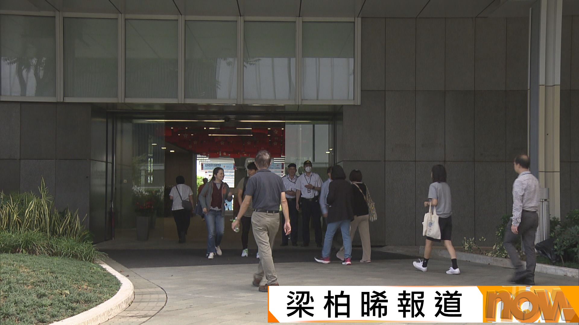 財政預算案｜重啟薪酬趨勢調查考慮公務員是否加薪　未來兩年度各縮2%編制