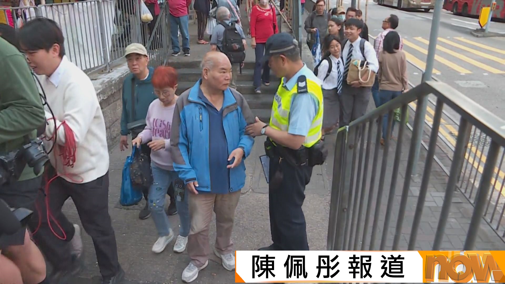 兩星期全港交通執法行動　觀塘行人衝紅燈被口頭警告或票控