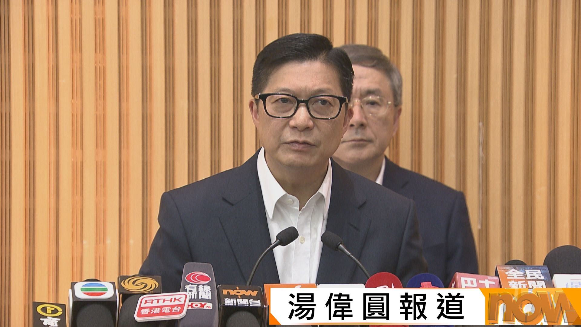 宏福苑火災｜有居民憂遇難妻子遺物被盜上樓亦難取回　鄧炳強︰設詢問處可即場報案