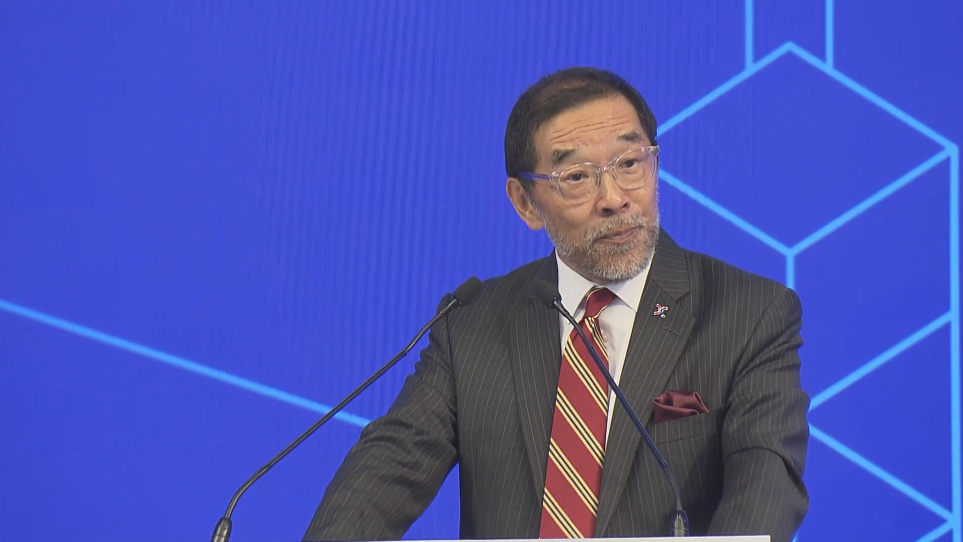 【388】港交所唐家成:在複雜環境下最重要加強交易所連繫