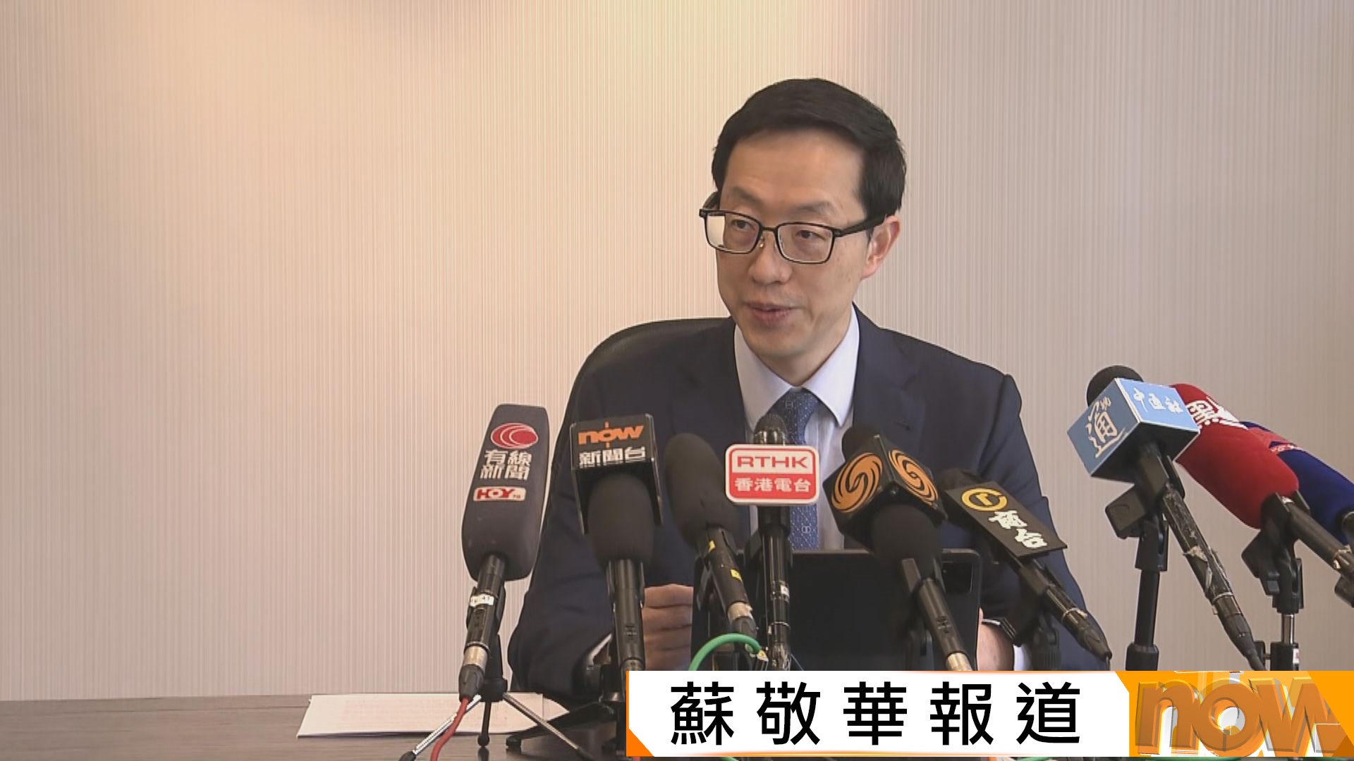 特首中亞行｜廠商會：年輕勞動力足及有歐洲稅務優惠　工總：港企助進口設備
