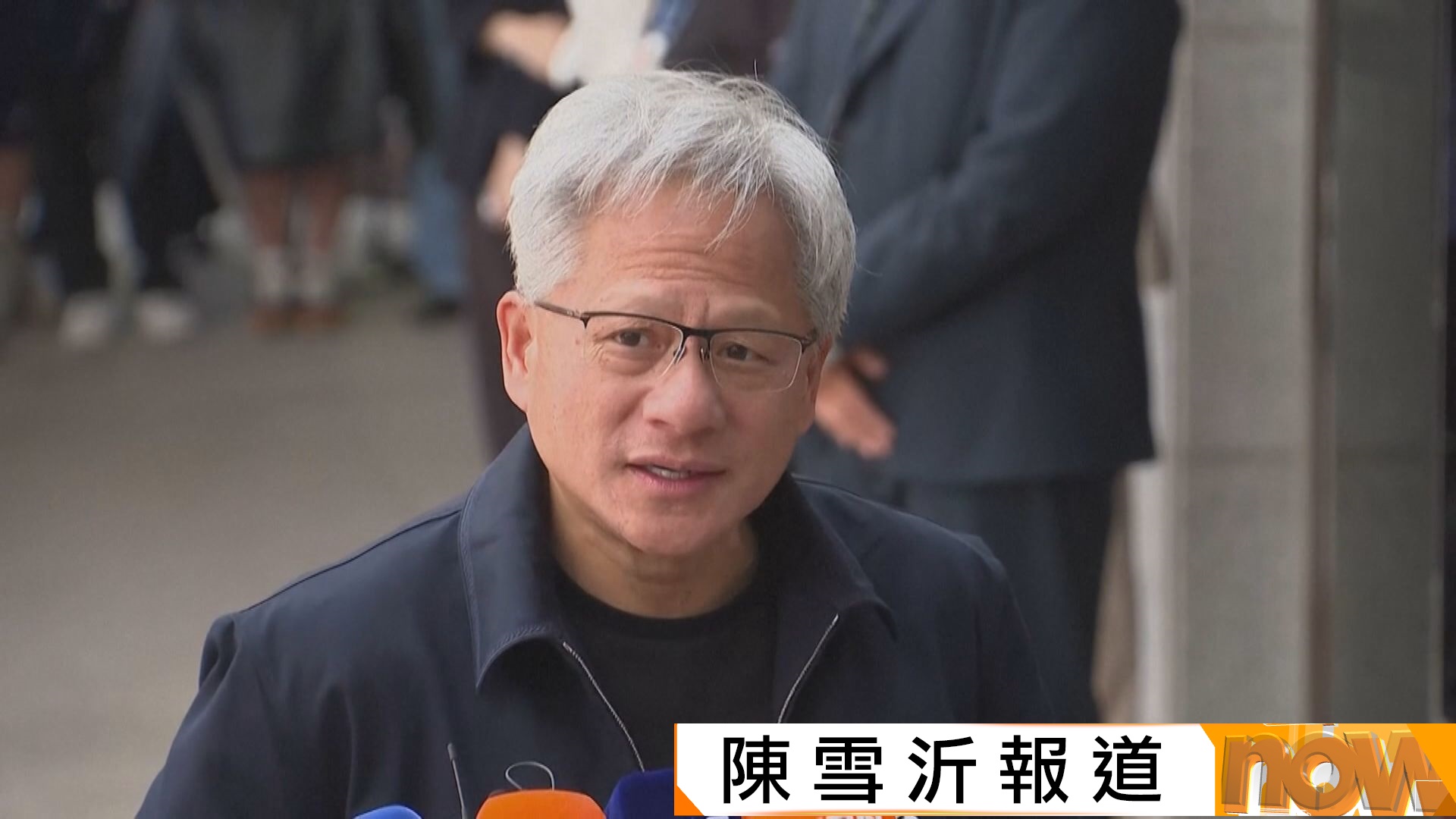 黃仁勳訪韓　證實記憶晶片三大生產商獲認證供應HBM4晶片