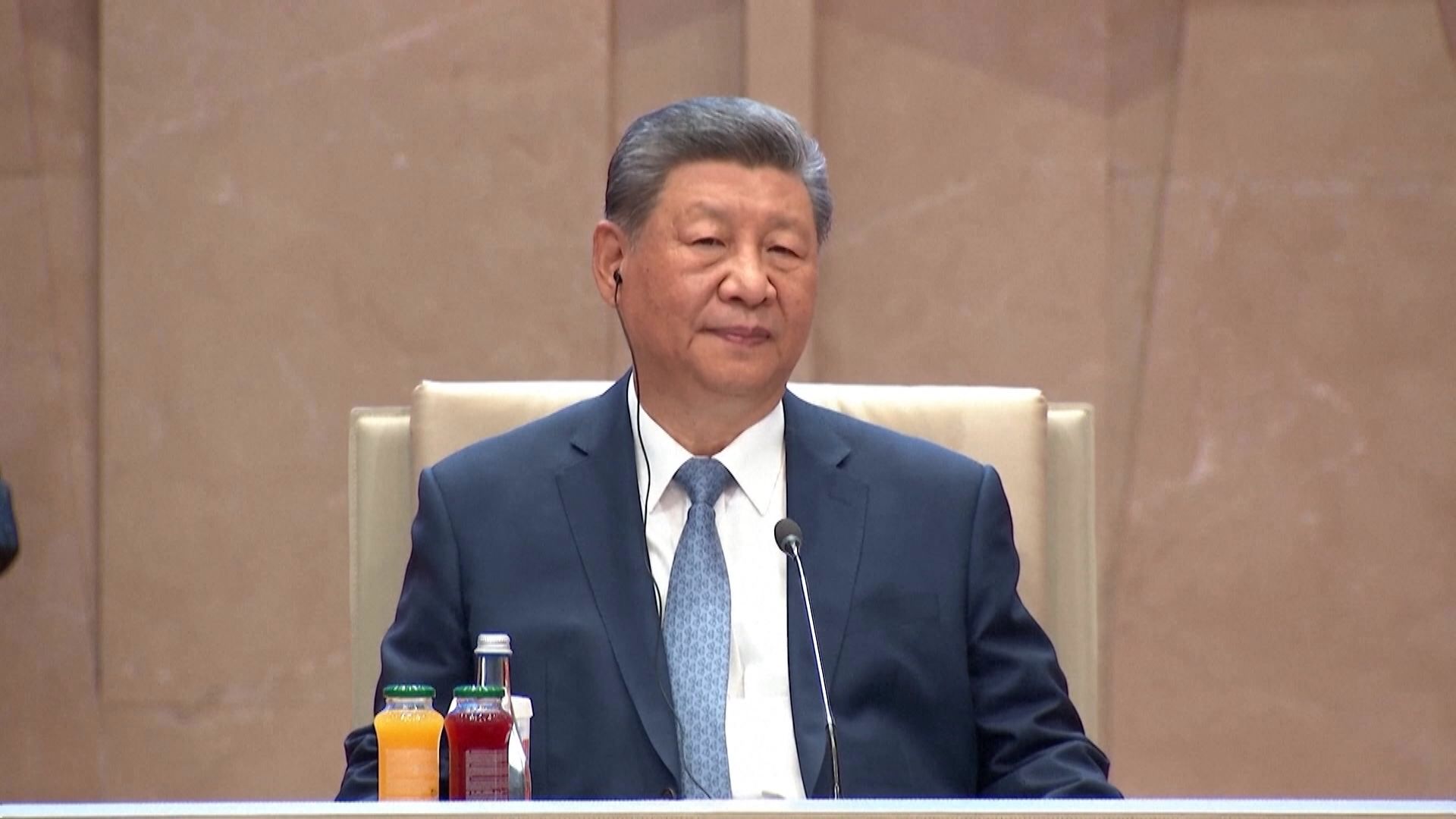 習近平啟程前往印度新德里出席金磚國家領導人會晤　據報將晤莫迪　聚焦貿易和邊境議題