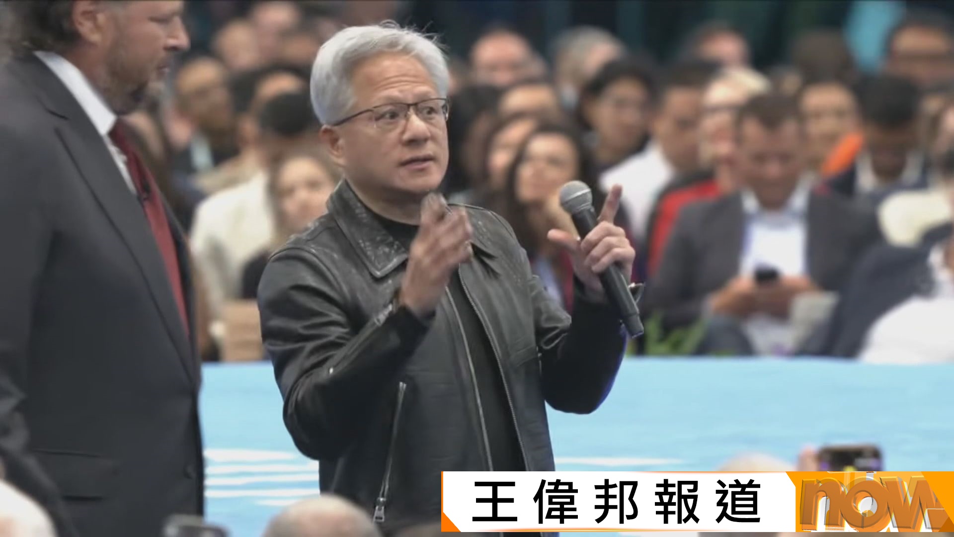 黃仁勳稱AI業界毋須新法規　美國政壇左右派罕有齊聲籲減慢AI發展