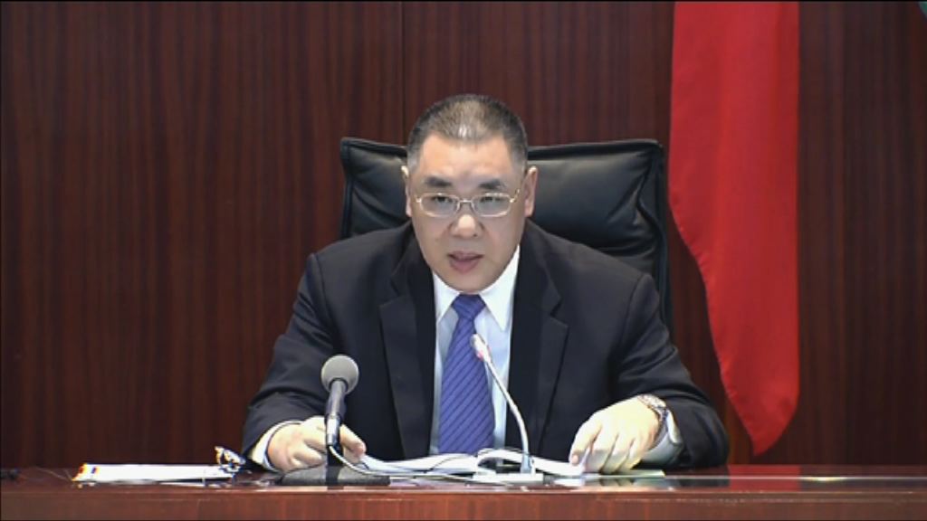 澳門政府向永久性居民派9000元