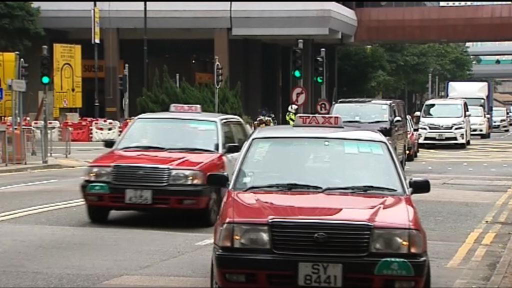 灣仔北多條道路已解封　渡輪復航