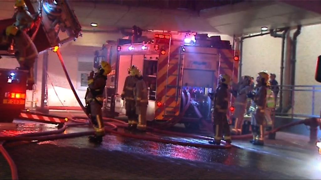 秀茂坪邨單位失火兩死四傷　消防指無可疑