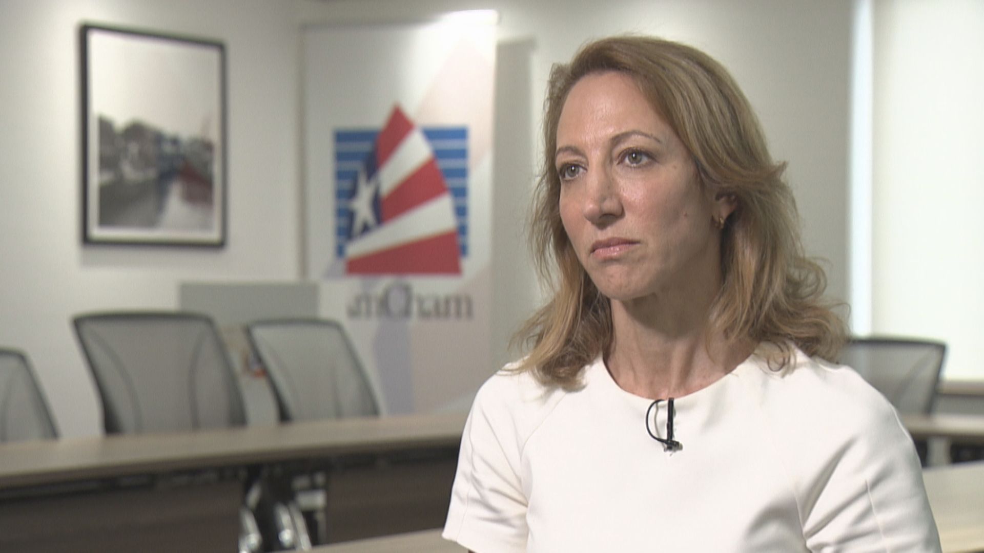 【不願隔離】美商會會長早泰娜辭職 無法「講一套，做一套」