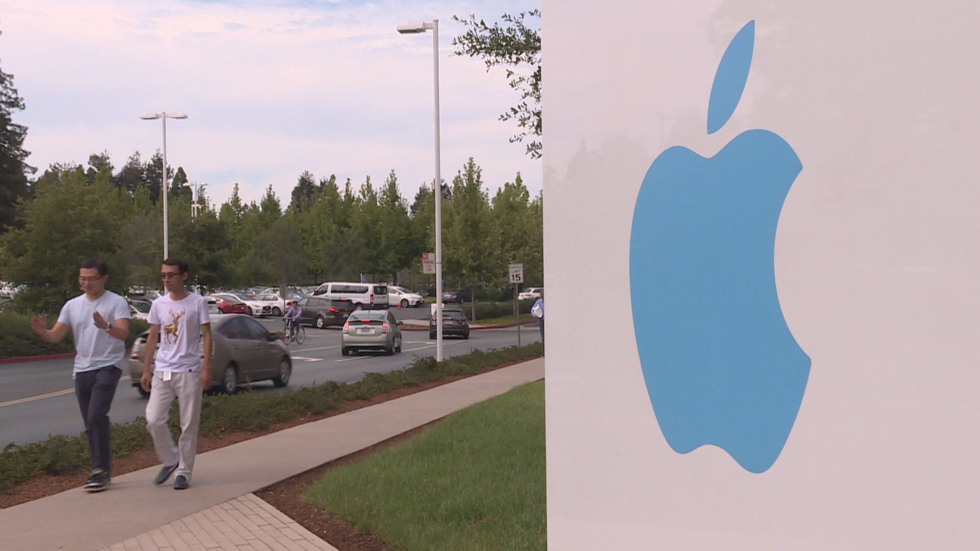 【數周內推？】彭博:Apple「先買後付」擬評估客戶支出紀錄