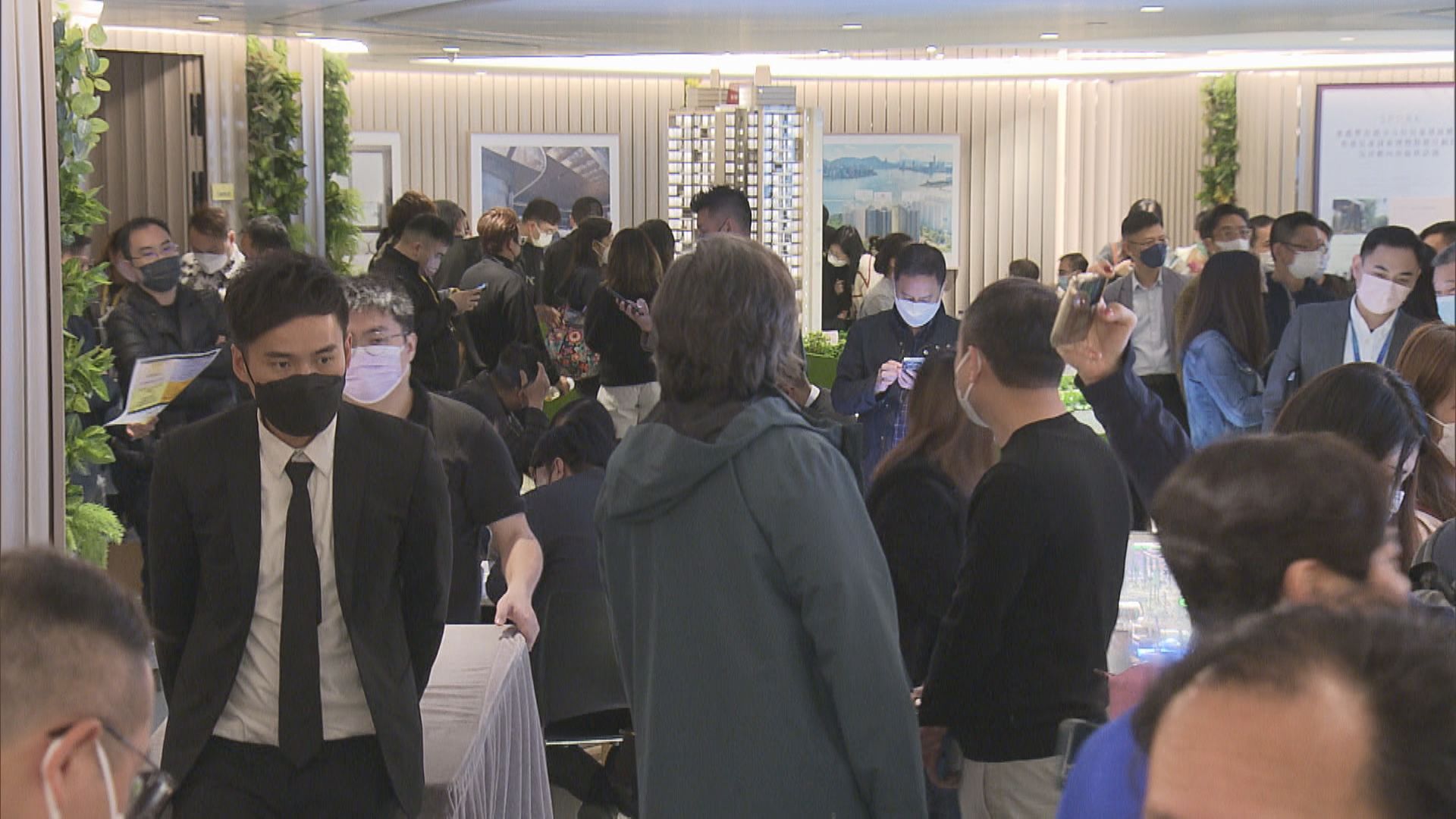 【財政預算案】樓市「不撤辣」 調整從價印花稅幫首置買家