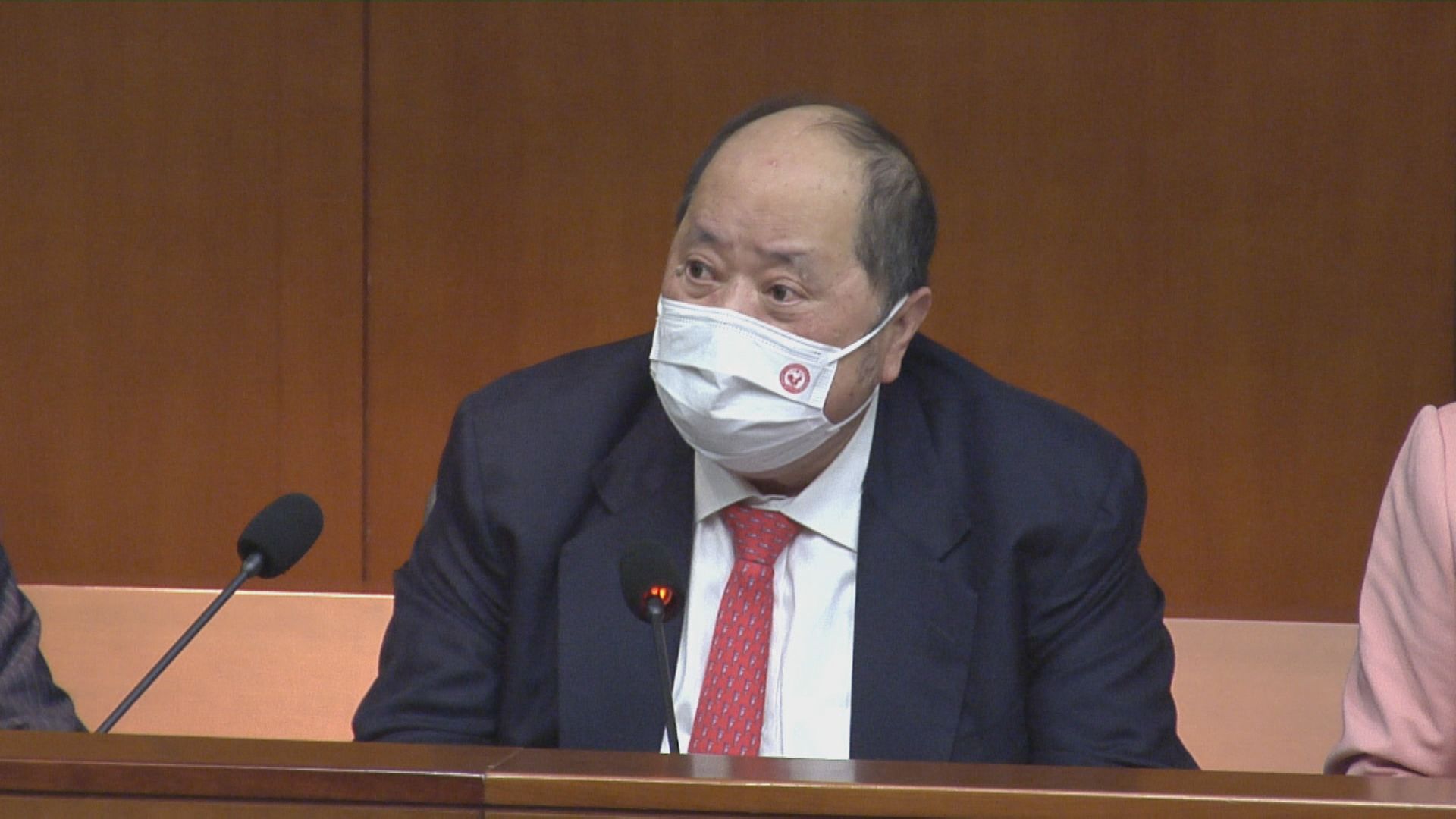 張華峰:加稅是「殺雞取卵」 港交所失望