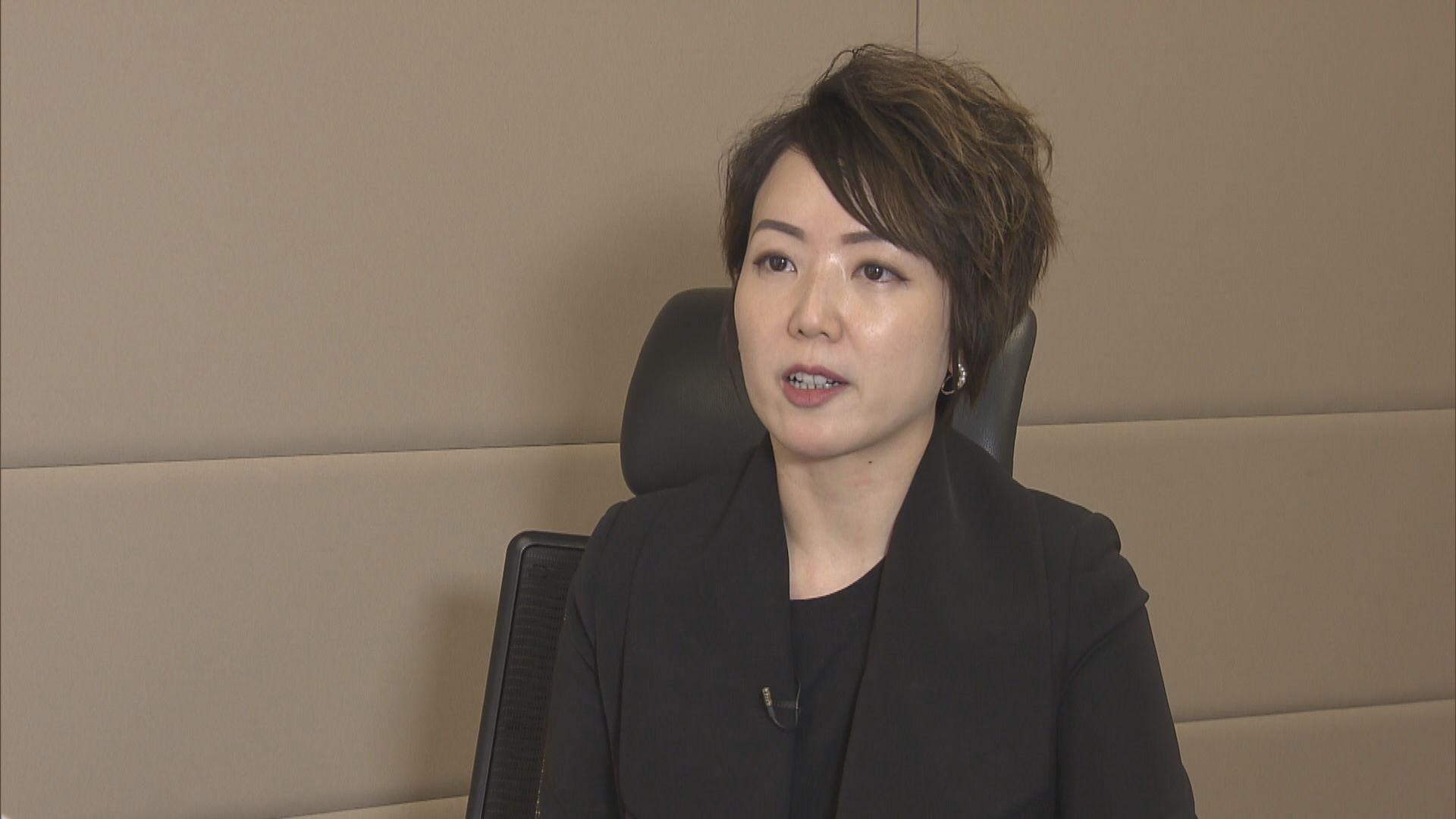 移民顧問：英國生活水平較高 只得零星移民查詢