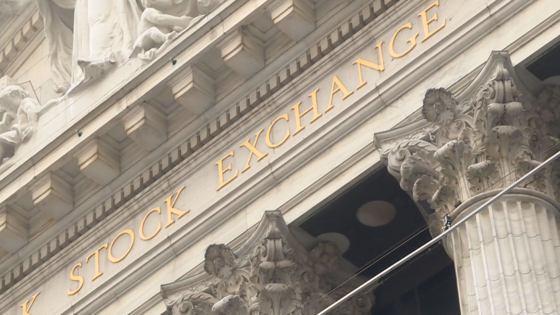 女股神:趁科技股被拋售入市