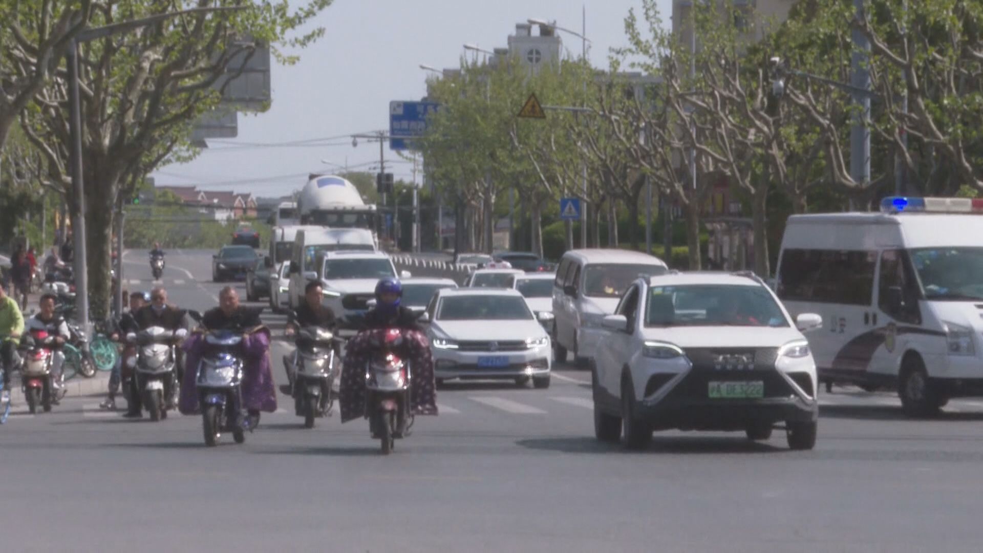 【谷汽車消費】成都推億元買車補貼  每輛最多15萬人仔