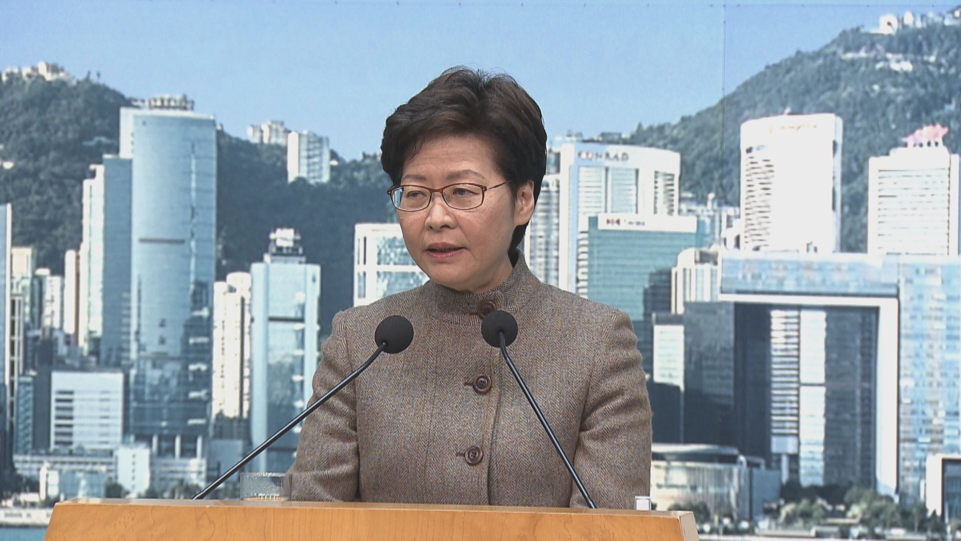 政府：支援食肆等處所及長期受影響行業