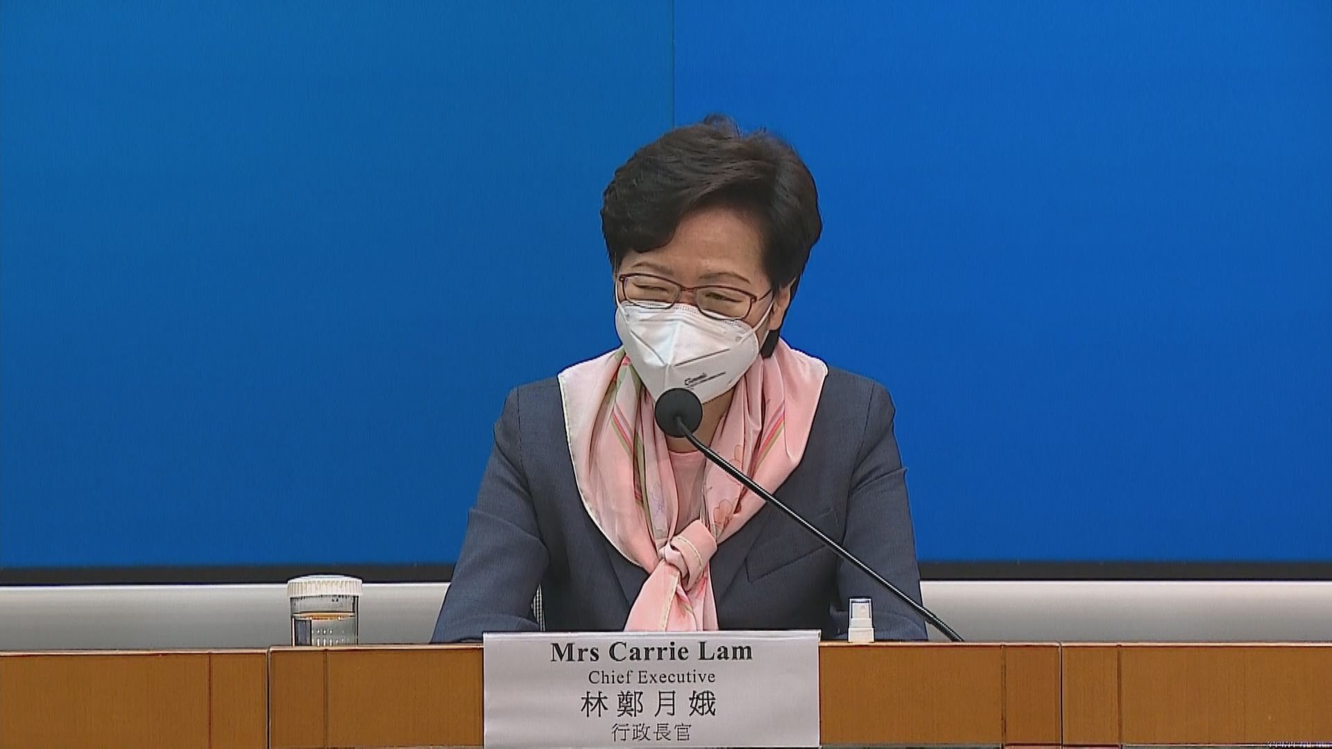 【不能鬆懈】林鄭: 暫無計劃為社交距離措施「加辣」