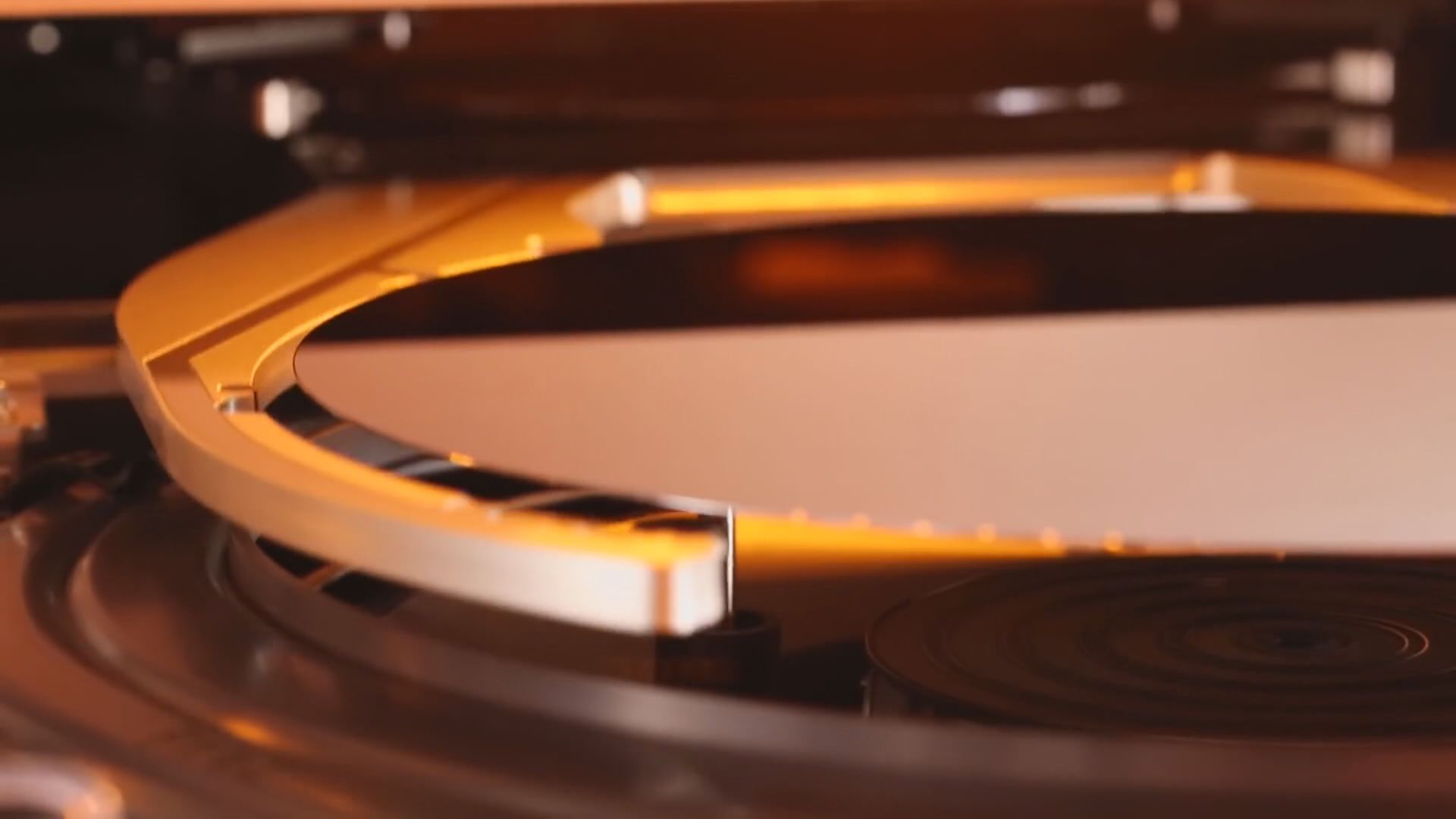 彭博:晶片交貨要等18周 破紀錄