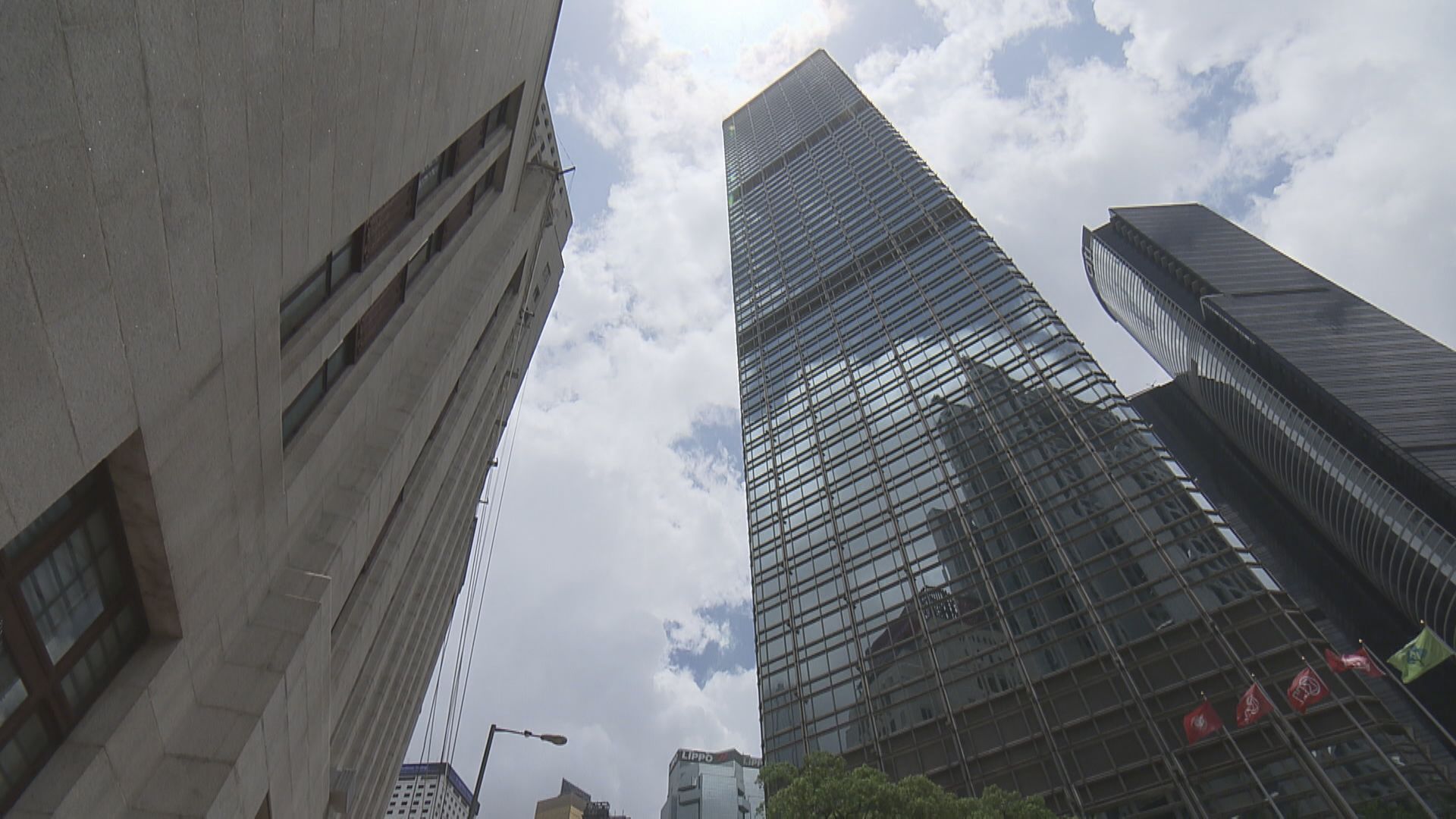 財顧建議長實股東贊成收購及回購