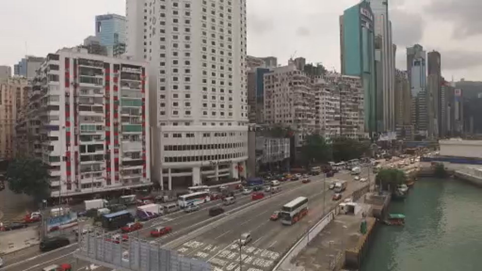 【叫沽地產股】中信里昂：未來一年樓價最少冧15%