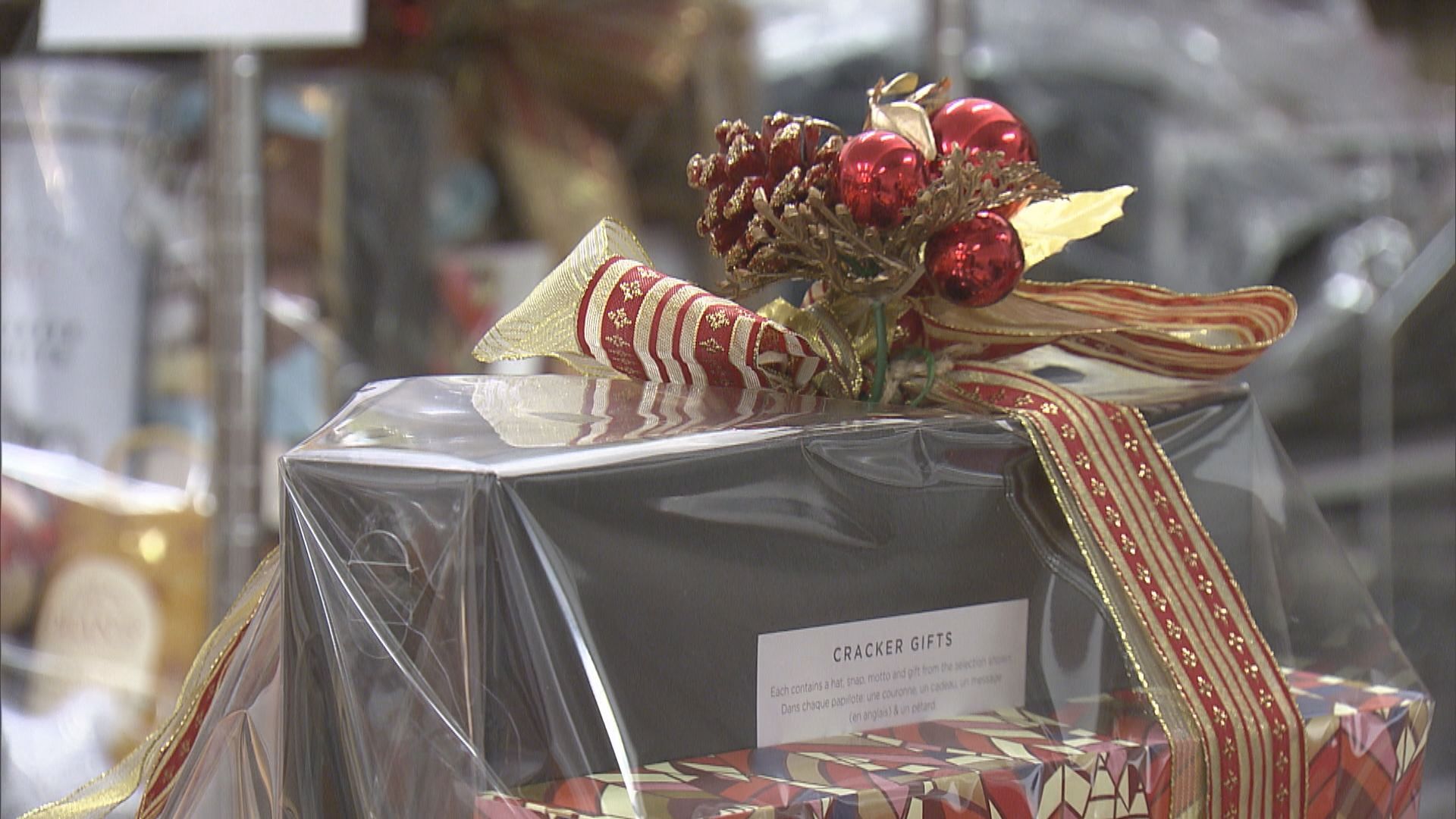 【聖誕市道】禮品店：社會氣氛影響 聖誕生意大不如前