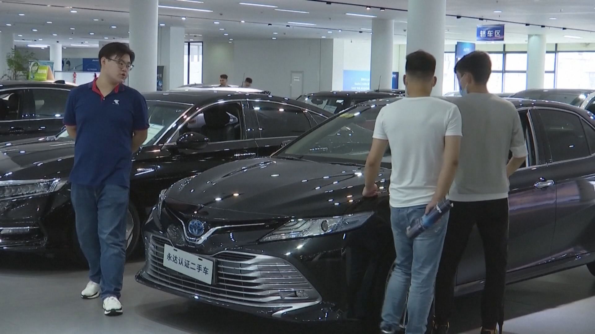 一芯難求！內地車價「倒掛」