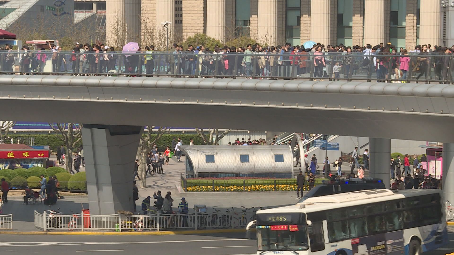 【經濟閉翳】內地零售增速15年最慢