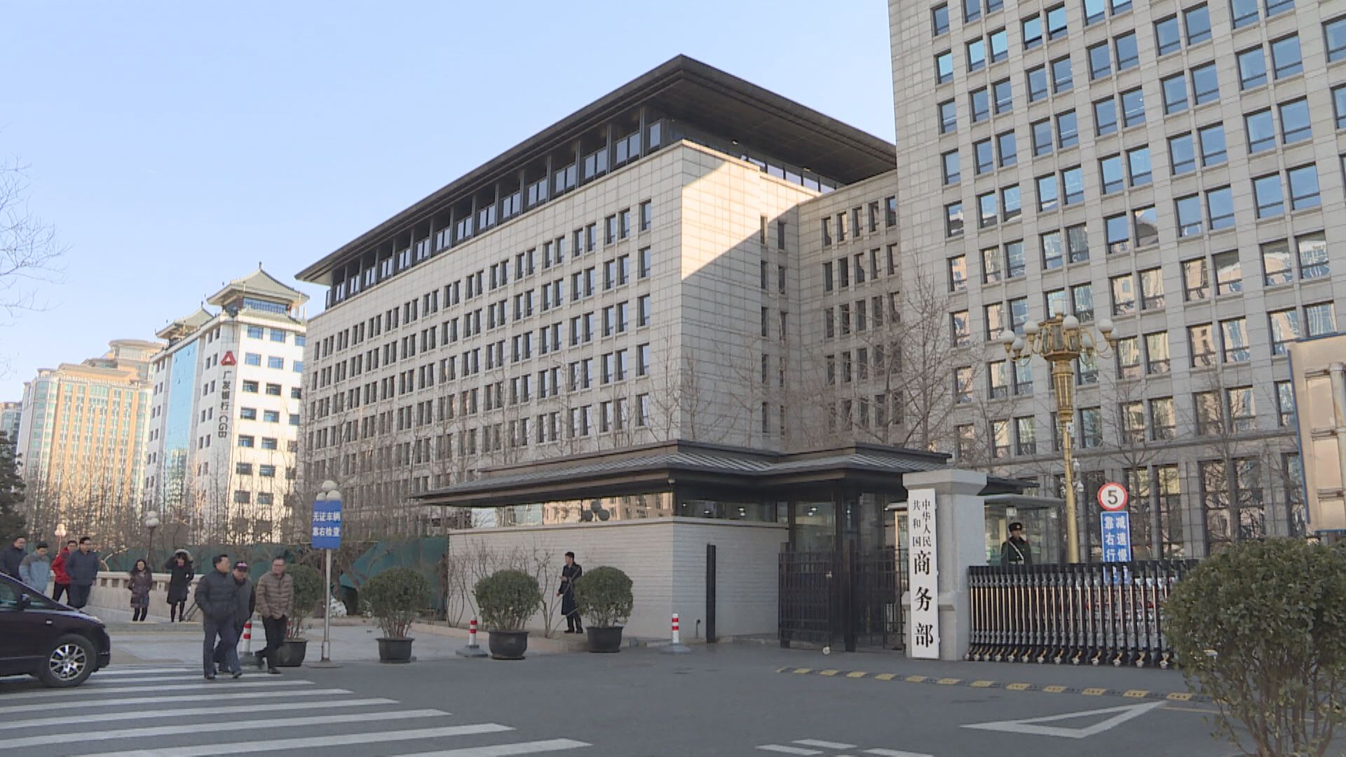 商務部:新能源車市場滲透率續升