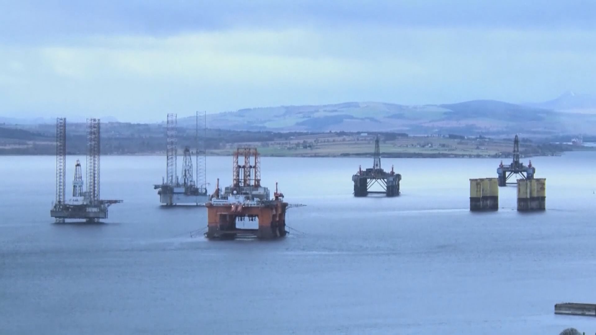 路透:中國部署釋放石油儲備